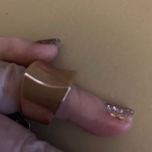 BCBG Jewelry - BCBG ring gold tone dome style size 7 NWT gift it BCBG Jewelry - BCBG ring gold tone dome style size 7 NWT gift it